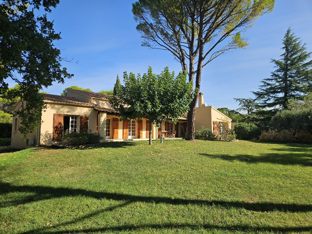 Maison à vendre à Orange, 155 m², 4 pièces – photo 1 sur 5