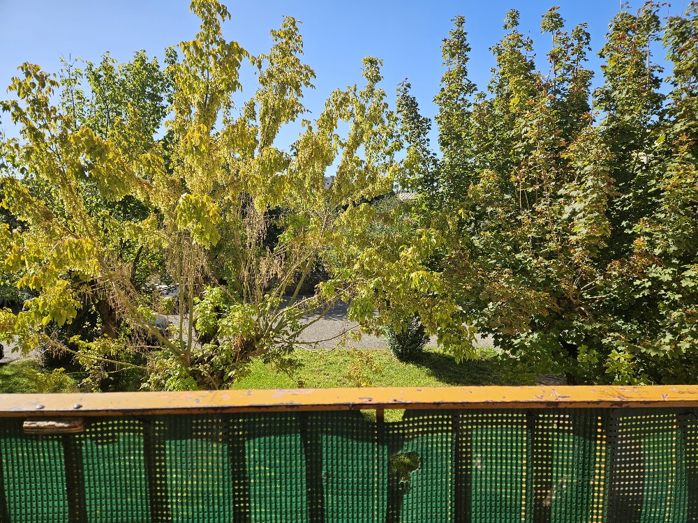 Appartement à vendre à Bollene, 70 m², 3 pièces – photo 1 sur 11