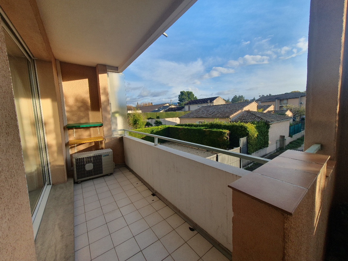 Appartement à vendre à Vaison la romaine, 68,81 m², 3 pièces – photo 1 sur 11