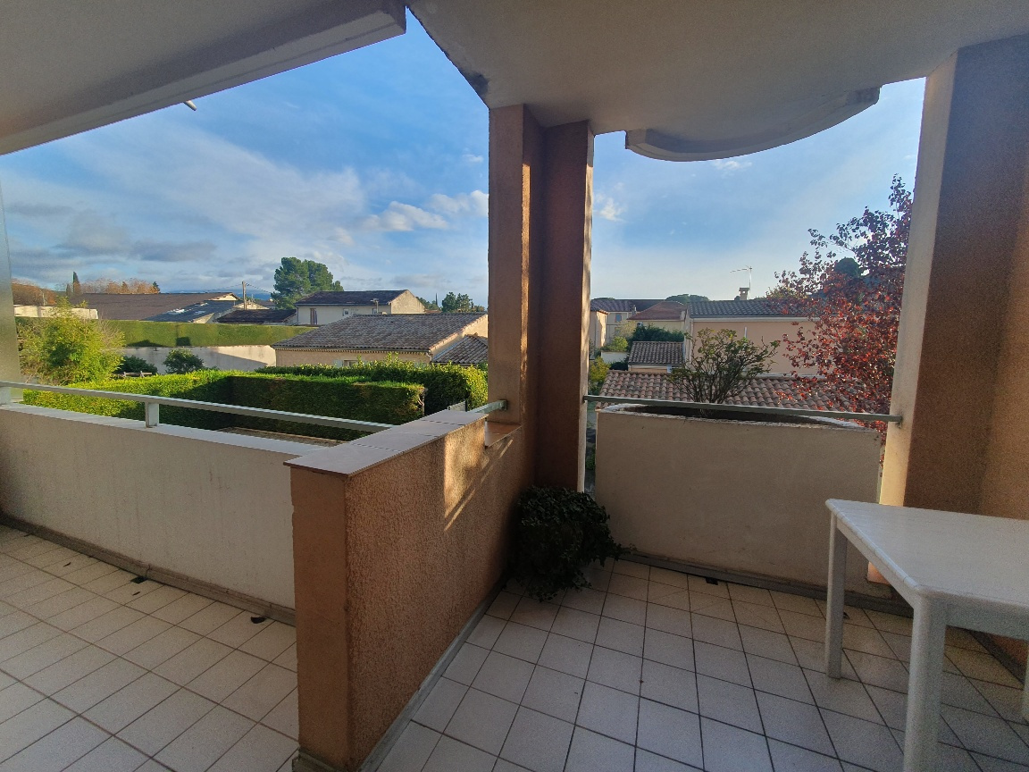 Appartement à vendre à Vaison la romaine, 68,81 m², 3 pièces – photo 2 sur 11